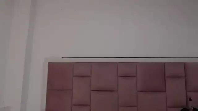 Annymysterious from StripChat is Freechat