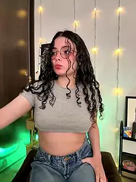 Antoniart_ from StripChat is Freechat