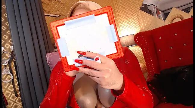 Check-out your craziest wishes with our pick of gaming cams models, featuring big knockers, round tails and tight twats.