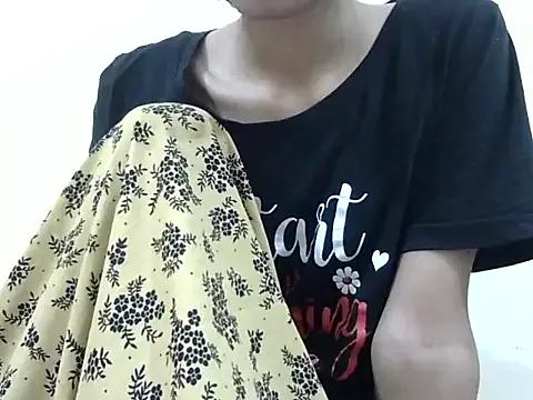 Anu_tiny from StripChat is Freechat