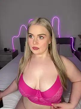April_Vancee from StripChat is Freechat