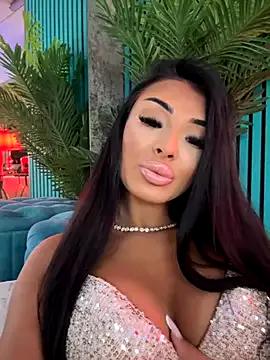 Check-out your craziest wishes with our pick of gaming cams models, featuring big knockers, round tails and tight twats.