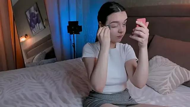 Check-out your craziest wishes with our pick of gaming cams models, featuring big knockers, round tails and tight twats.