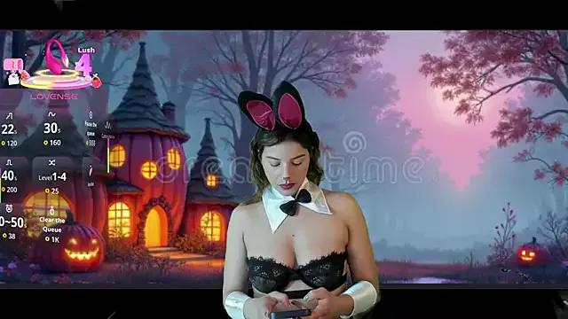 Arenne_rouse from StripChat is Freechat