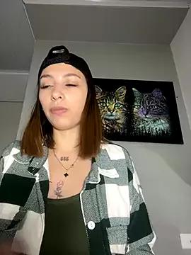 AriaBliss- from StripChat is Freechat