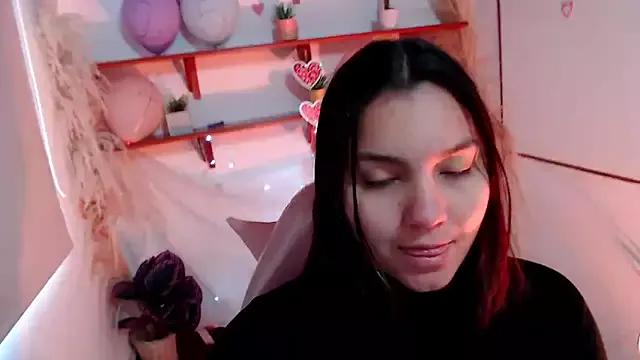 Ariadna_Green from StripChat is Freechat