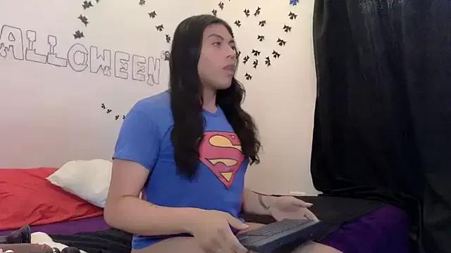 Check-out your craziest wishes with our pick of gaming cams models, featuring big knockers, round tails and tight twats.