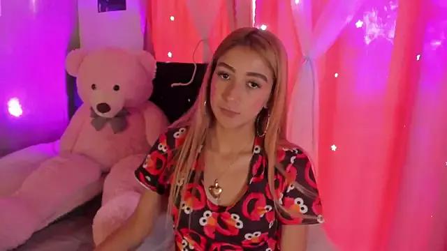 ariana_rosse__ from StripChat is Freechat