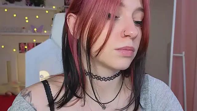Check-out your craziest wishes with our pick of gaming cams models, featuring big knockers, round tails and tight twats.