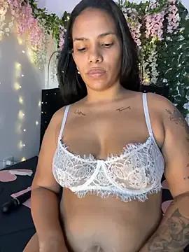 ArielleMillerr- from StripChat is Freechat