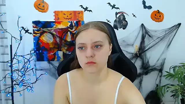 ArinaBelle from StripChat is Freechat