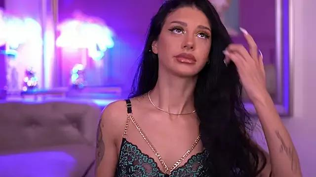 ArinaCarter from StripChat is Freechat