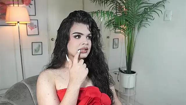 Check-out your craziest wishes with our pick of gaming cams models, featuring big knockers, round tails and tight twats.