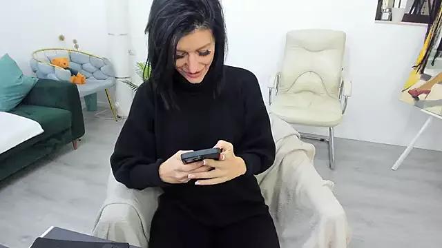 Arya_Anna from StripChat is Freechat