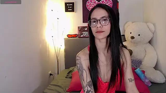 Ashley_alvarex from StripChat is Freechat