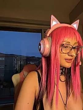 Check-out your craziest wishes with our pick of gaming cams models, featuring big knockers, round tails and tight twats.