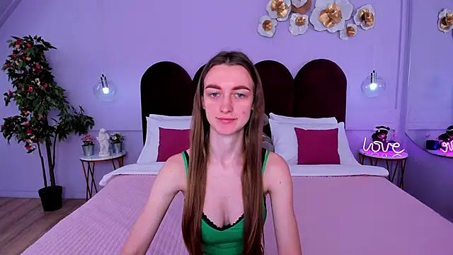 Check-out your craziest wishes with our pick of gaming cams models, featuring big knockers, round tails and tight twats.