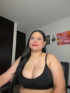 Check-out your craziest wishes with our pick of gaming cams models, featuring big knockers, round tails and tight twats.