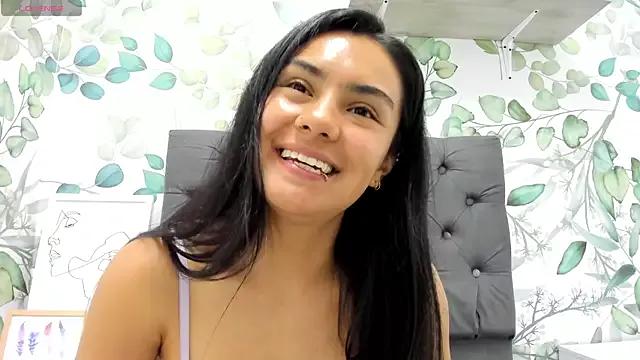 atilanadiaz7 from StripChat is Freechat