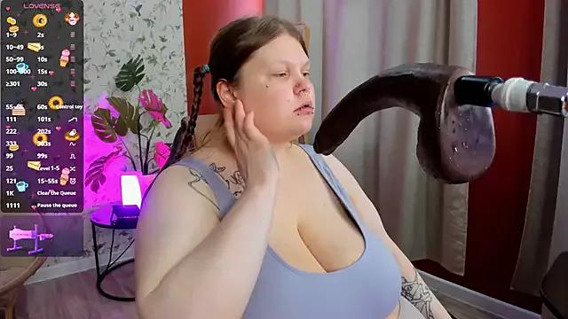 AuroraDemoni from StripChat is Freechat