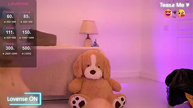 AvaSolis from StripChat