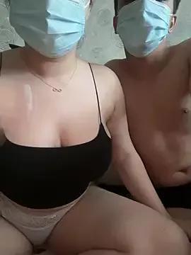 ayxqueenx from StripChat is Freechat