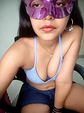 Check-out your craziest wishes with our pick of gaming cams models, featuring big knockers, round tails and tight twats.