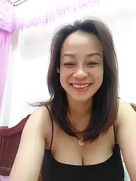 Baby-bigboobs2024 from StripChat is Freechat
