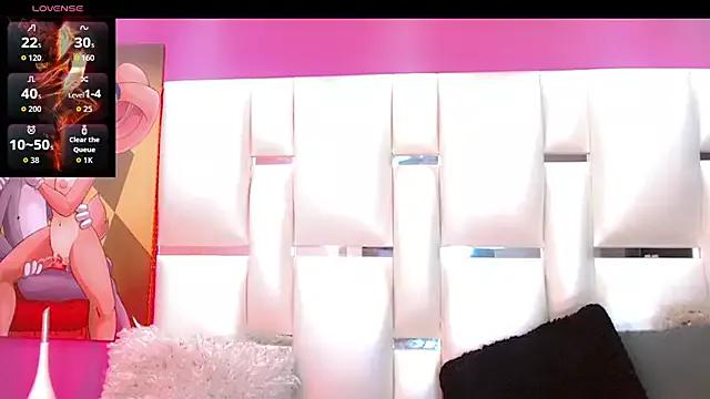 Check-out your craziest wishes with our pick of gaming cams models, featuring big knockers, round tails and tight twats.