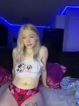 Babybunny8765 from StripChat is Freechat