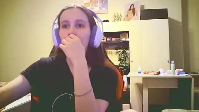 babywaifu from StripChat is Freechat