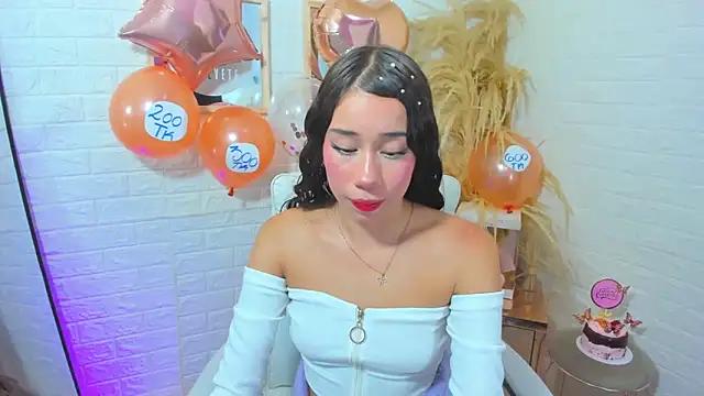 Check-out your craziest wishes with our pick of gaming cams models, featuring big knockers, round tails and tight twats.