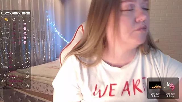 BBWOOW from StripChat