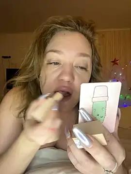 BBWOOW from StripChat