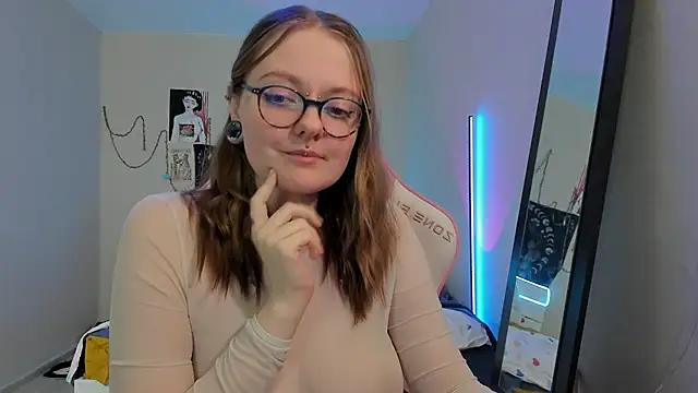 BebKonie from StripChat