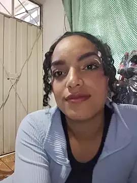 Bella_Goldenst from StripChat is Freechat