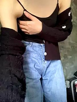 Bella_sexy98 from StripChat is Freechat