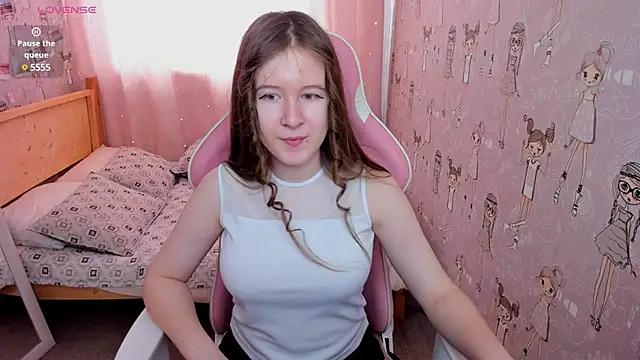 Check-out your craziest wishes with our pick of gaming cams models, featuring big knockers, round tails and tight twats.