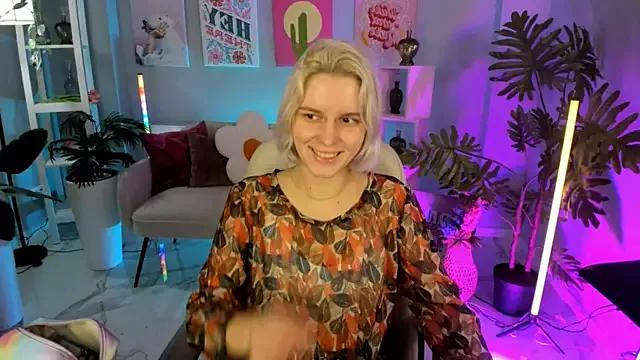 BethanyCloud from StripChat is Freechat