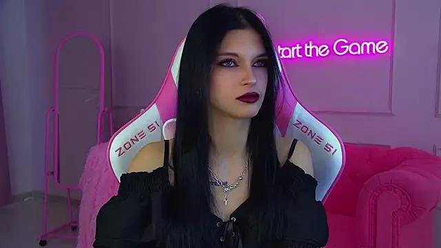 BeverlyMost from StripChat is Freechat