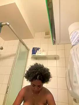 Beybuuu from StripChat