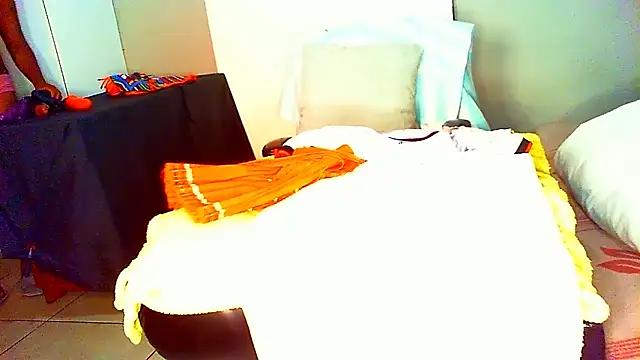 BhincaEbony from StripChat is Freechat
