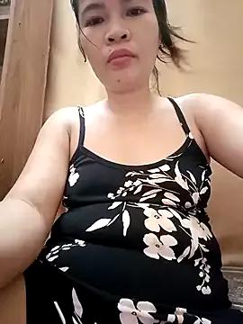 Bigass_squirt from StripChat is Freechat
