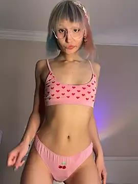 bigbabykiki from StripChat is Freechat