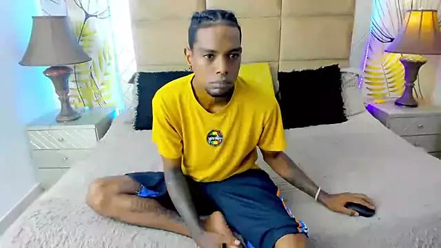 bigblackhotx1 from StripChat is Freechat