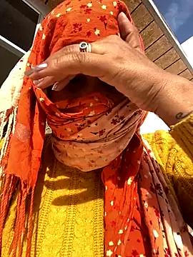 bindiyarani01 from StripChat is Freechat