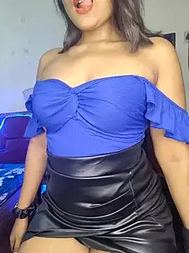 Check-out your craziest wishes with our pick of gaming cams models, featuring big knockers, round tails and tight twats.