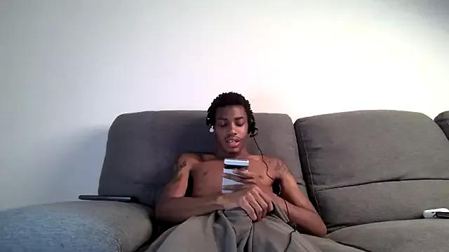 BlackBullTitus from StripChat is Freechat