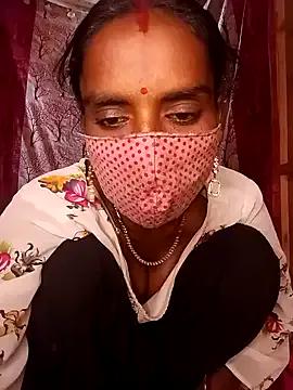 BlackCoupel from StripChat is Freechat