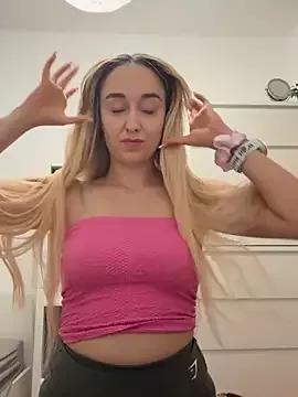 Check-out your craziest wishes with our pick of gaming cams models, featuring big knockers, round tails and tight twats.